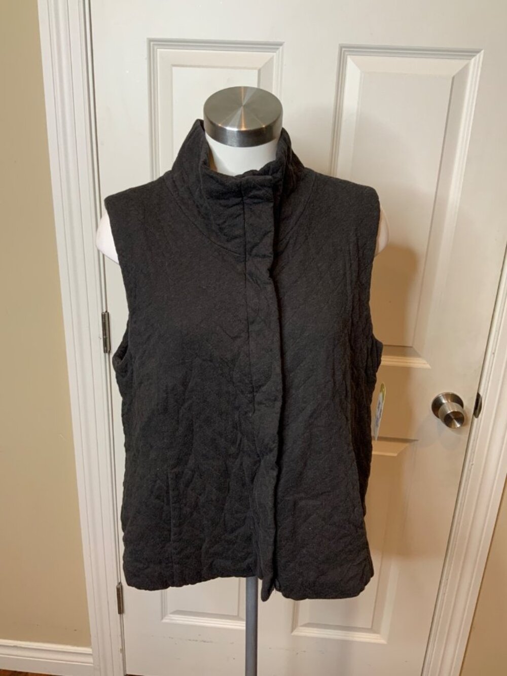 Eileen Fisher Dark Grey Stitch Textured High Neck Zipper Vest W/Pockets Size L